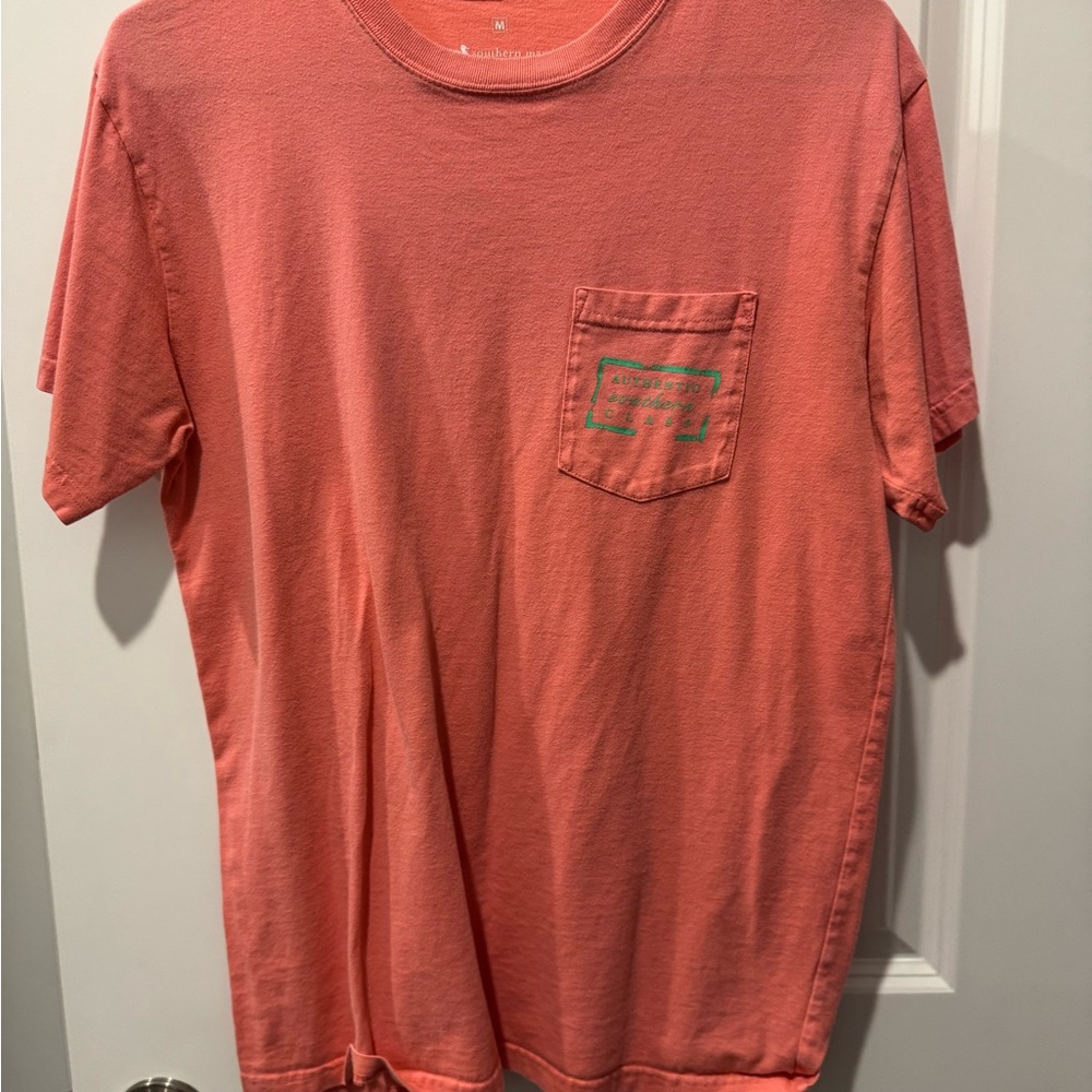 Southern Marsh Coral Short Sleeve Tee with Pocket